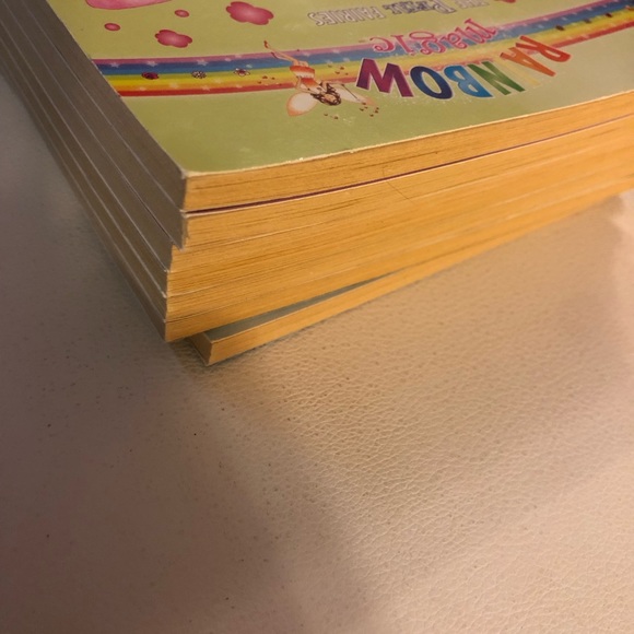 Rainbow Magic Fairy The Petal Fairies Collection 1-7 Scholastic - Picture 2 of 13